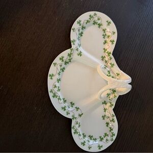 Elegant Clover Design Divided Serving Dish